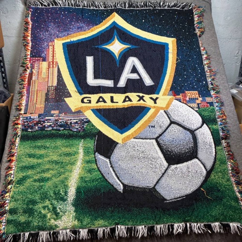 VTG LA Galaxy‎ Woven Tapestry Throw Blanket 46x54 Multicolor MLS Soccer Logo